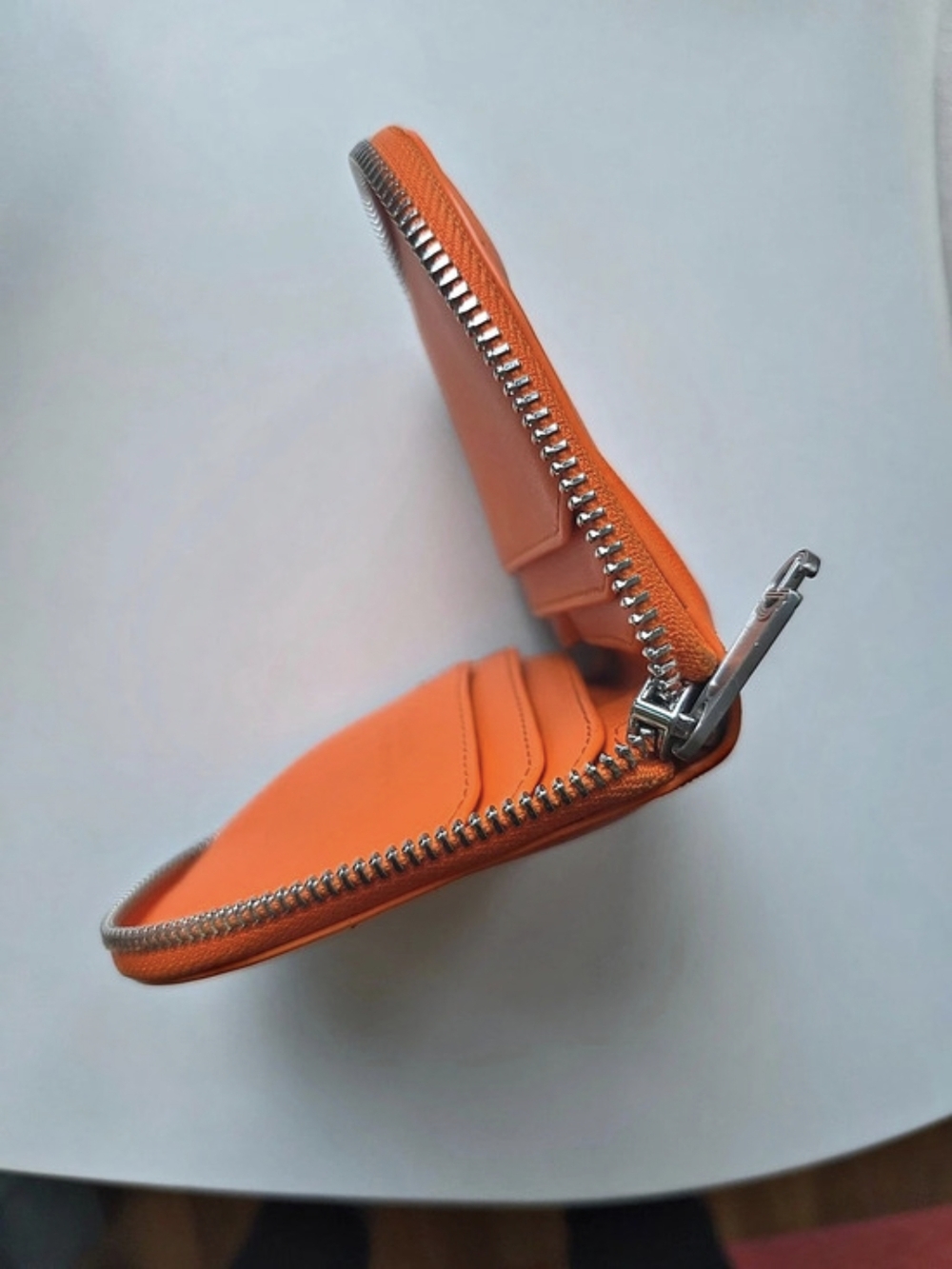 Telfar Compact Zip Wallet Zip Wallet in Orange Like New - Picture 5 of 6